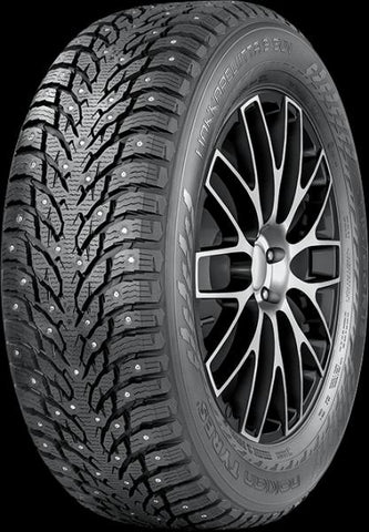 Hakkapeliitta 9 SUV 215/65R17 Naast sõiduautole